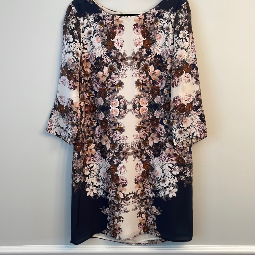 Massimo Dutti, Size 10 with flowers